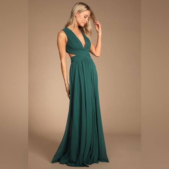 LULU’S Vivid Imagination Emerald Green Cutout Maxi Dress - Picture 6 of 14